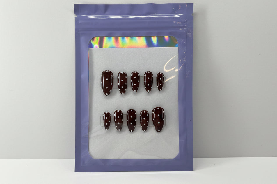 Customizable Handmade Press-on Nails White Polka-Dot design Lvl-3