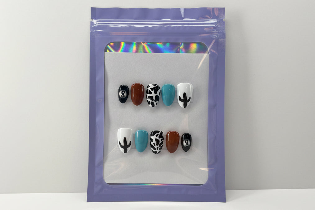 Handmade Western design Press-on Nail set Lvl-4