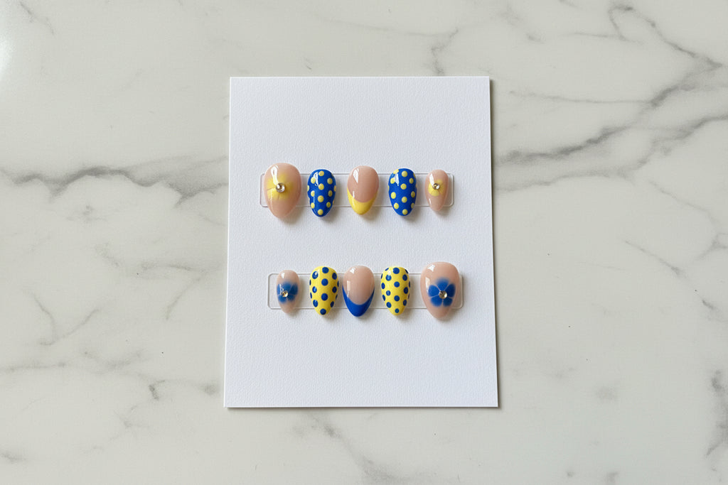 Customizable Handmade Press-on Nails design Lvl-4