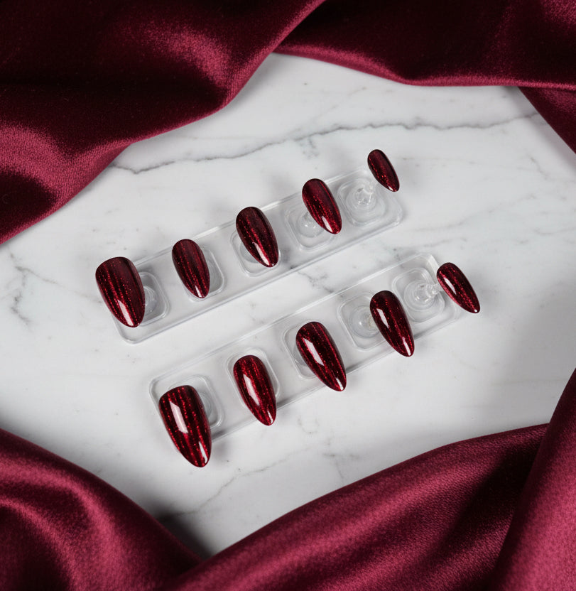 Customizable Handmade Magnetic Polish Design Press-On Nail Set Lvl-3