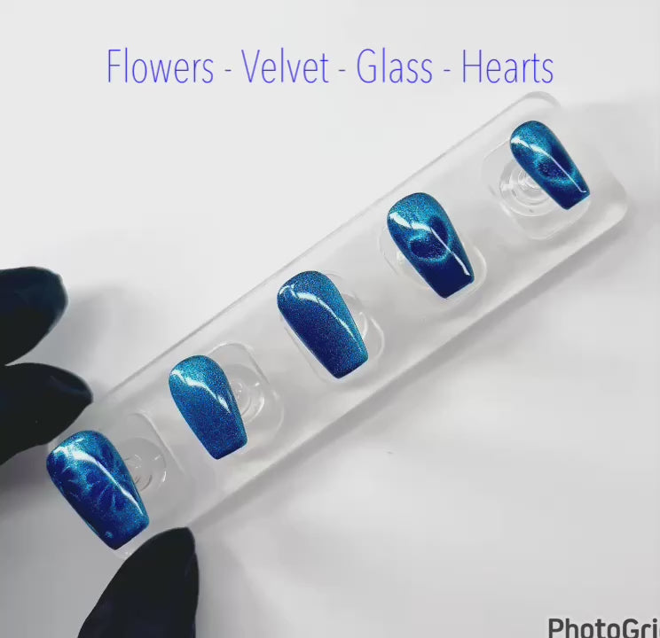 Customizable Handmade Magnetic Polish Design Press-On Nail Set Lvl-3