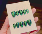 Handmade Floral Lace and Green Magnetic design Press-on Nail set Lvl-4